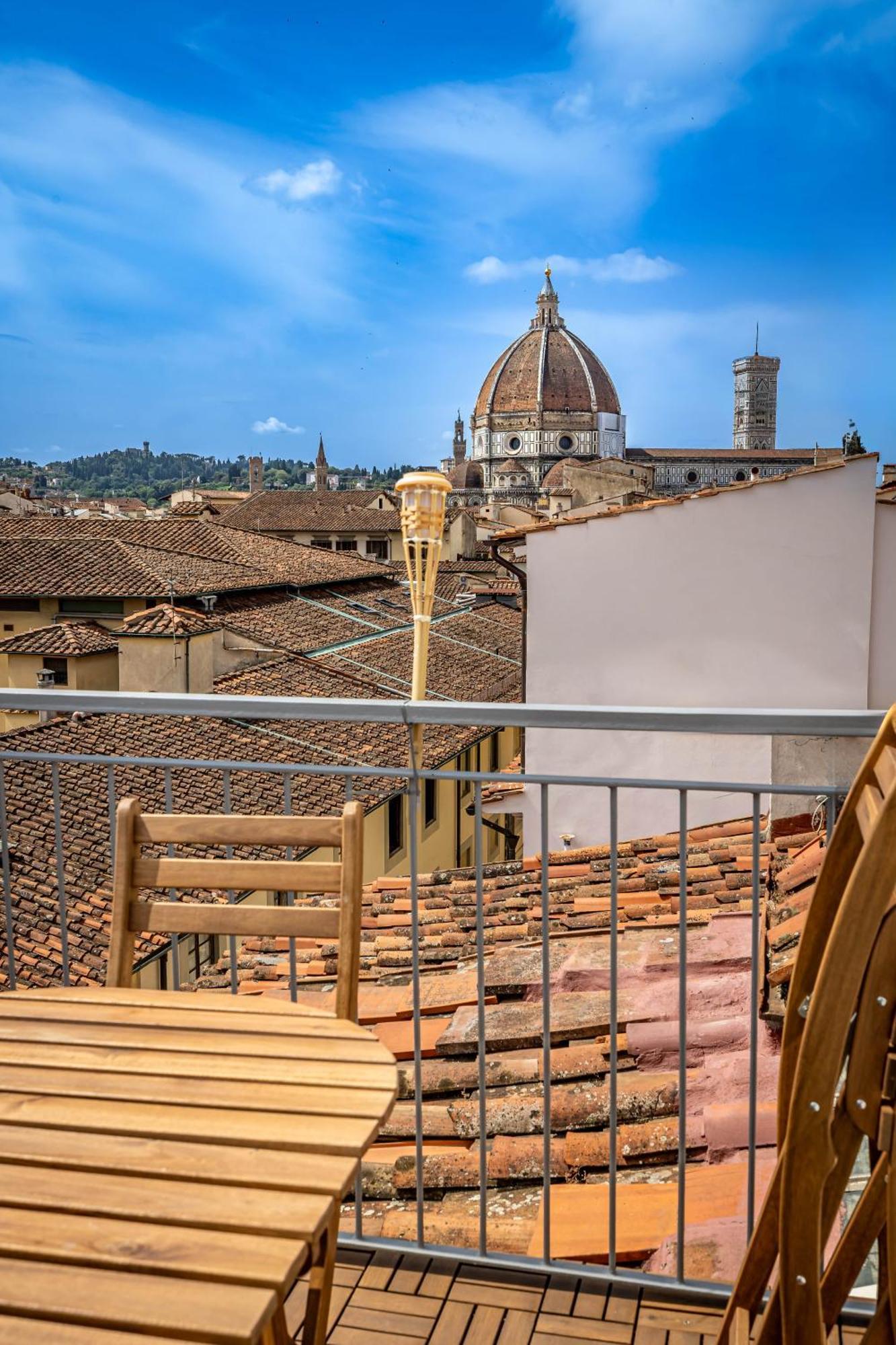 Yd Stunning Terrace On The Accademia * Firenze